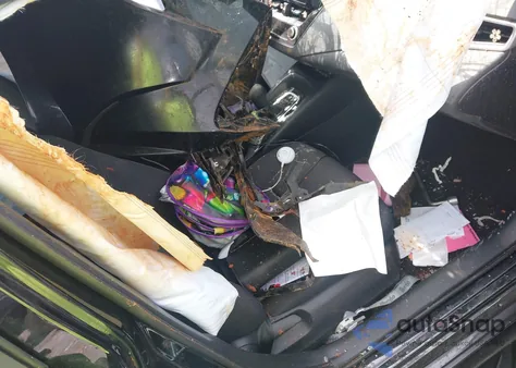 2024 Toyota Corolla Le z USA, uszkodzony, nr VIN 5YFB4MDEXRP218542